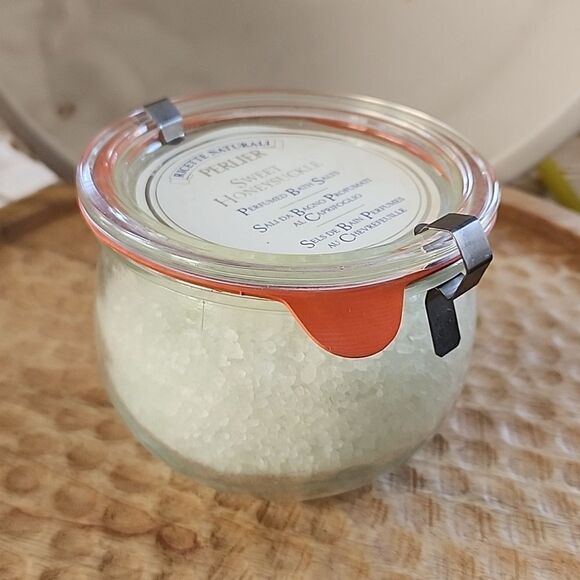 Luxury Italian Perlier Sweet Honeysuckle Bath Salts 17.6 oz - Picture 5 of 5
